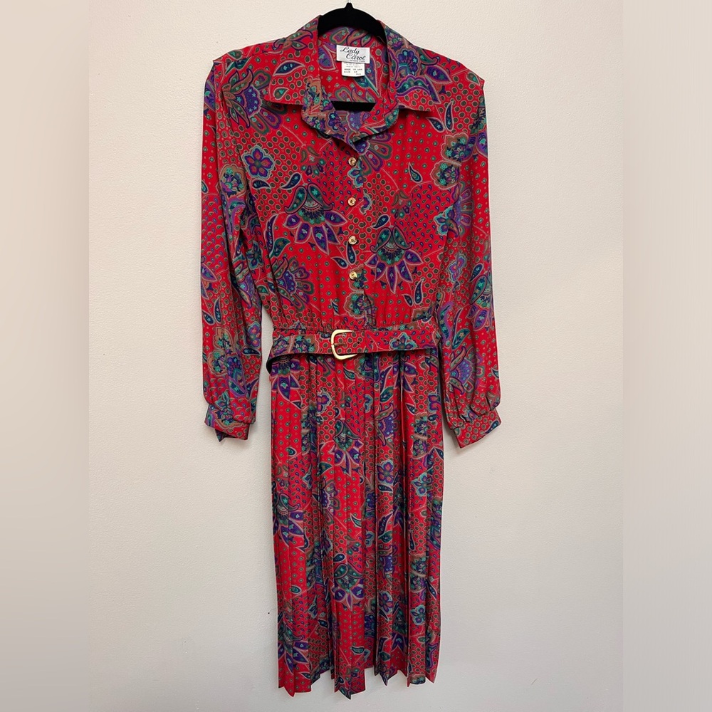 Vintage (80’s) Lady Carol of New York belted paisley dress size 12